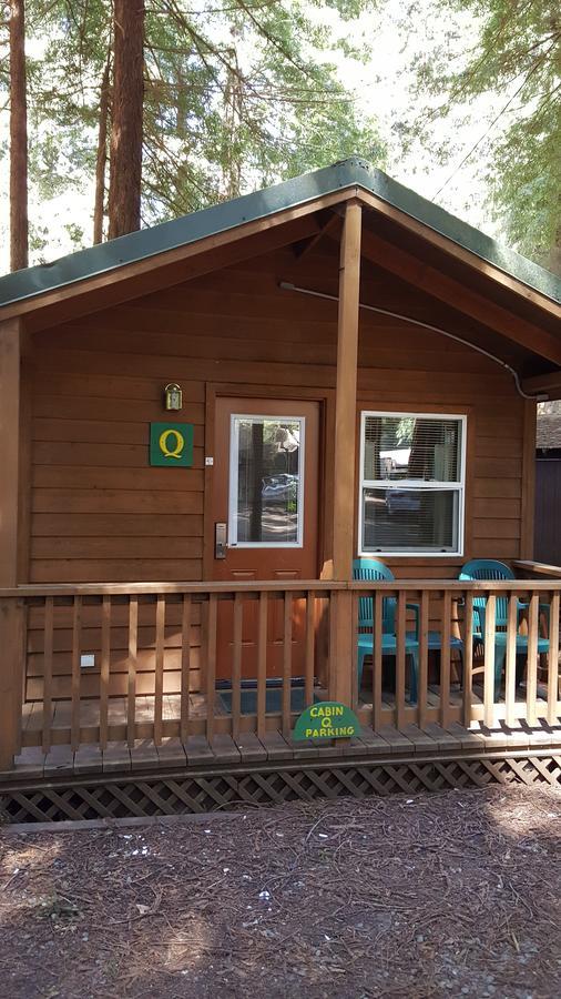 Emerald Forest Cabins Trinidad Room photo